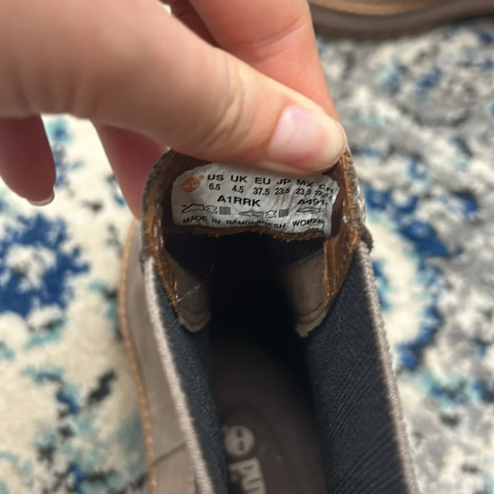 Timbs - Picture 5 of 6